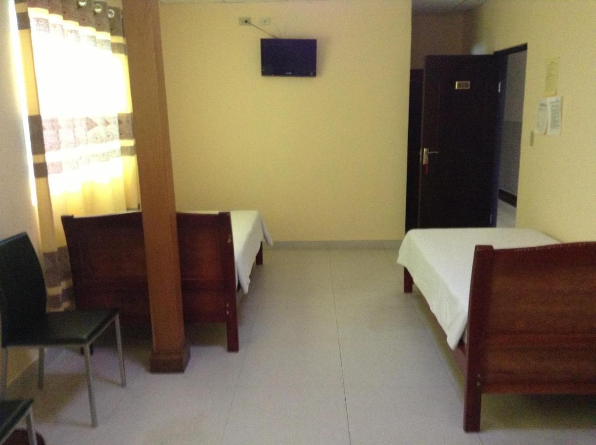 Hotel Cristina Bocas del Toro Esterno foto