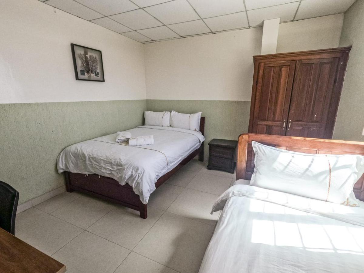 Hotel Cristina Bocas del Toro Esterno foto